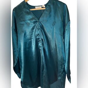 Vintage Victoria’s Secret Gold Label Sleep-shirt Dark Green Size M/L